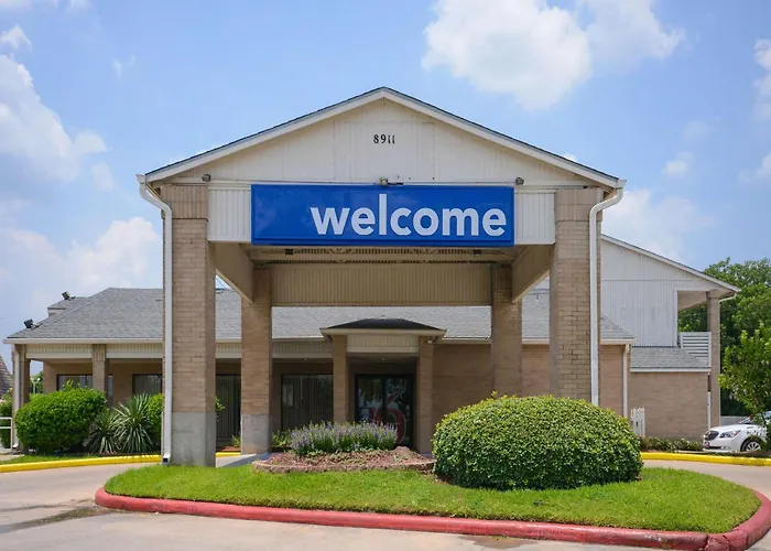 Motel 6-Baytown, Tx - Baytown East Mont Belvieu