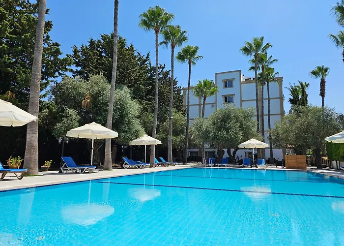 Park Palace Hotel Girne