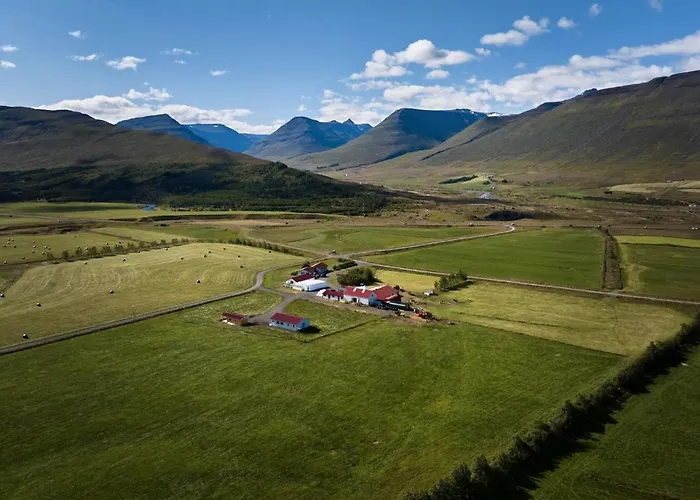 Guesthouse Baegisa Akureyri