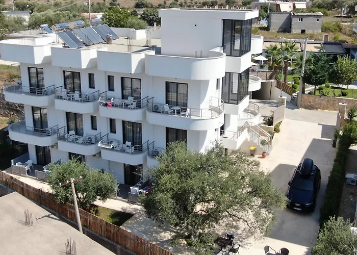 J&B Hotel Ksamil
