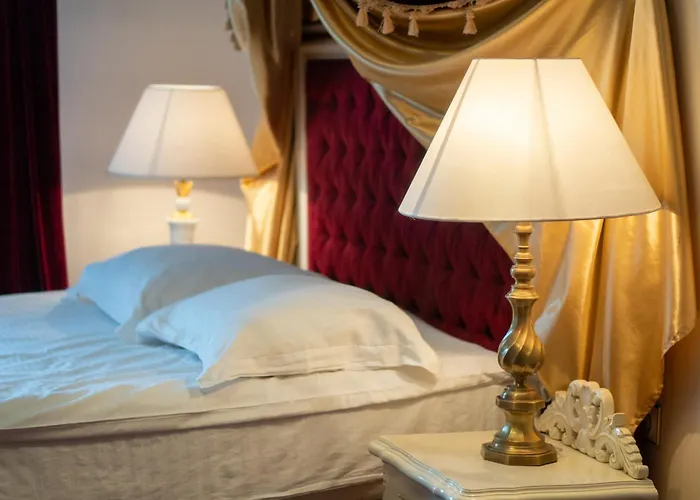 Royal City Hotel Kyiv