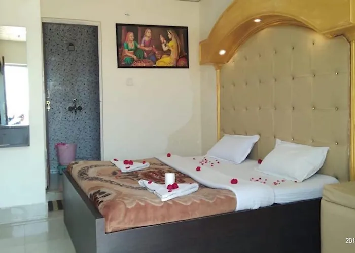 Saniya Palace Agra 