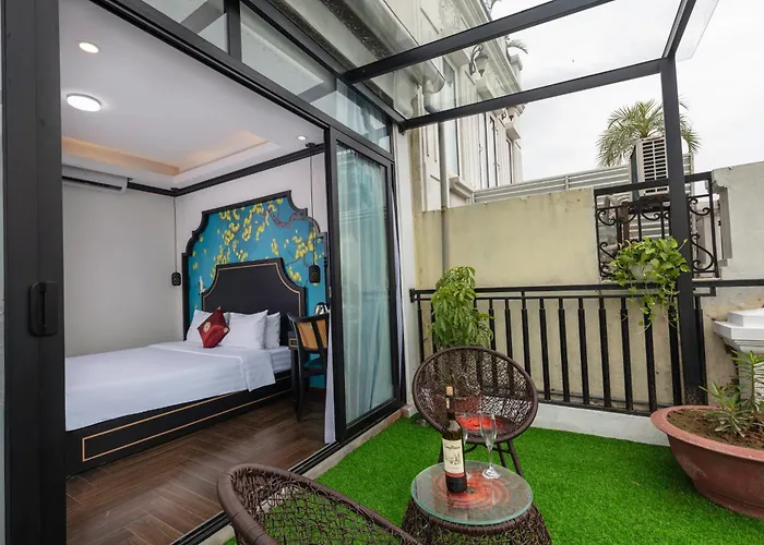 Queen Light Hotel - Ha Noi Old Quater Hanoi