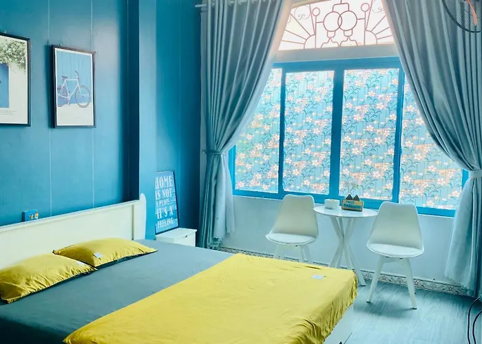 La Casa Homestay - 11B Anh Đào, Bãi Cháy Hạ Long