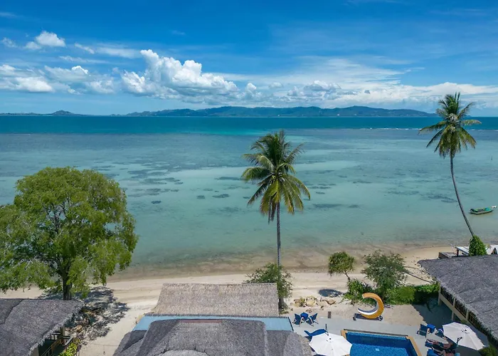 Absolute Beachfront Resort Ban Tai