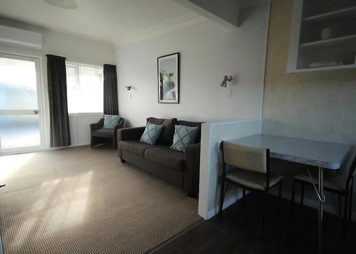 Beach Lodge Motels Dunedin