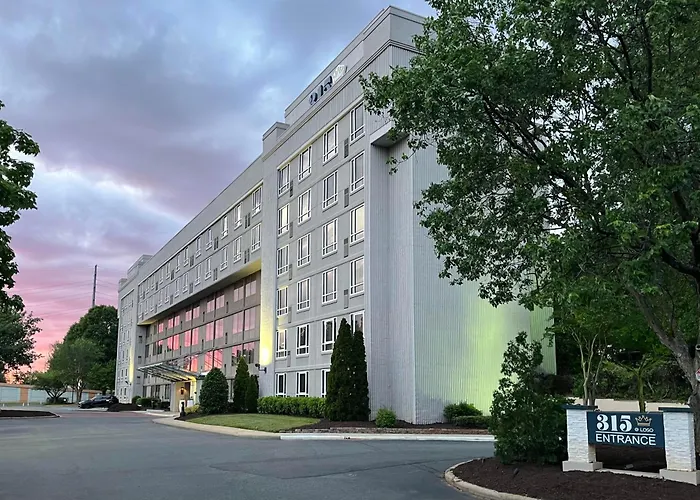 315 LoSo Hotel Airport Charlotte