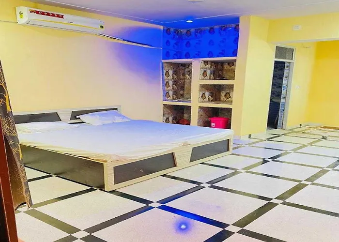 Hotel O Apna Hotel And Restaurant Rewari