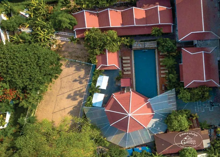 Garden Village Guesthouse & Pool Bar Siem Reap