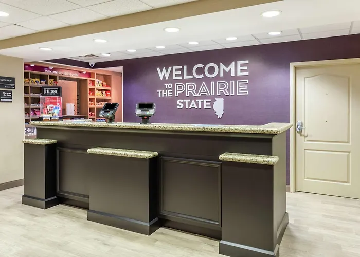 Hampton Inn & Suites Chicago - Libertyville