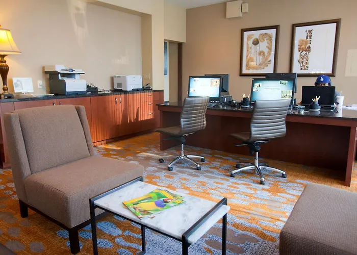 Wyndham Midland Downtown Hotel