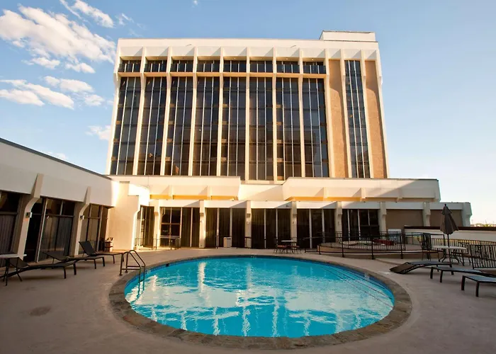 Wyndham Midland Downtown Hotel