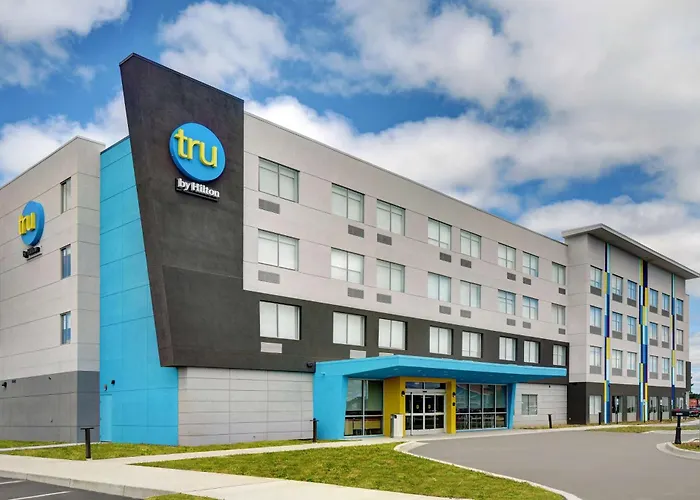 Tru By Hilton Gaylord, Mi Hotel