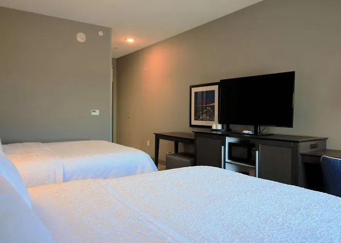 Hampton Inn West Plains