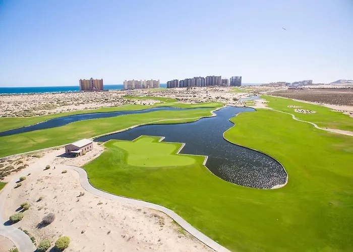 Luxury Oceanview Condo - Las Palomas - Pool, Golf, Sandy Beach ! Puerto Peñasco