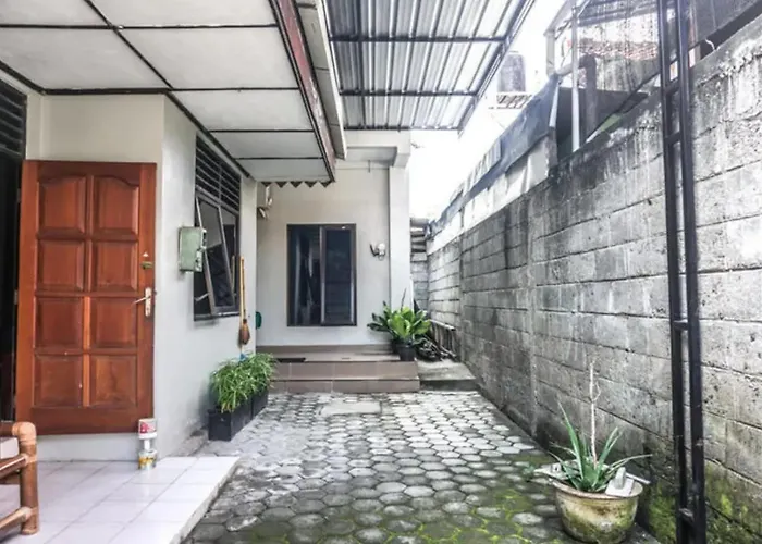 Reddoorz At Berlian Homestay Malioboro Yogyakarta