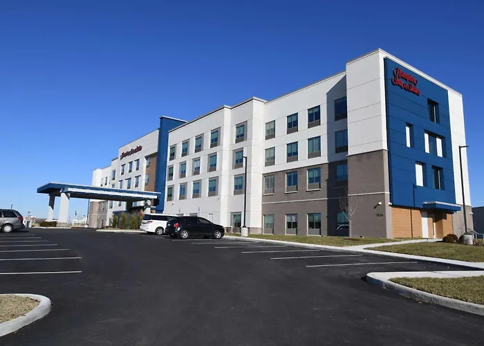 Hampton Inn & Suites Cincinnati Liberty Township West Chester