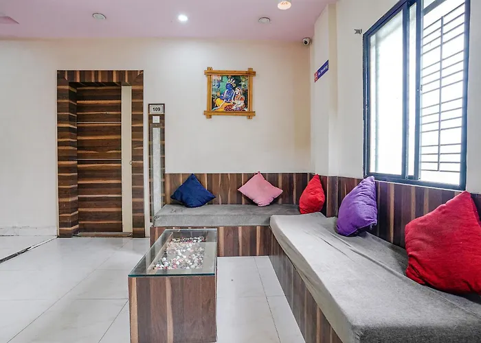 Fabexpress Swara Residency Hotel Baramati