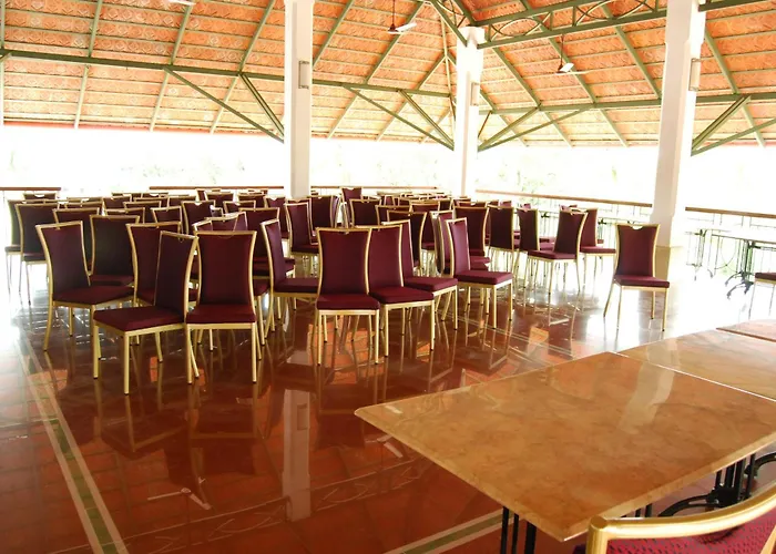 Hotel Rajadhani Thiruvananthapuram