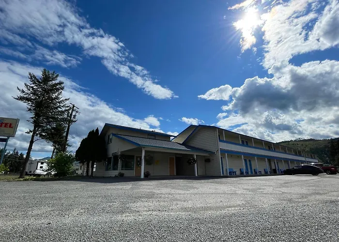 Y-5 Motel Barriere