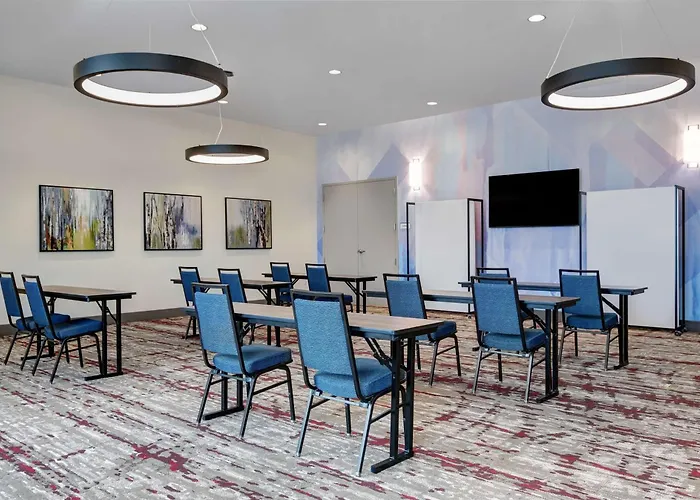Hilton Garden Inn Madison Huntsville Airport