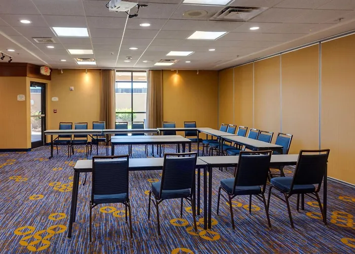 Courtyard By Marriott Oklahoma City North/Quail Springs