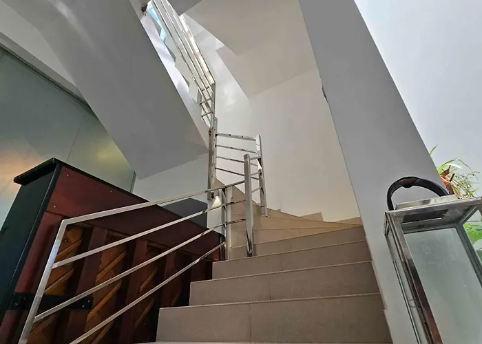 Lotus Colombo Guesthouse