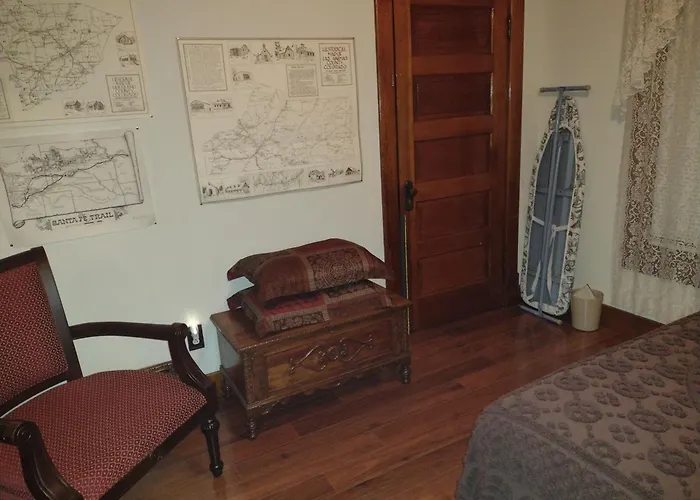 Quiet Full-Size Bed Close To Town 420 Friendly Trinidad