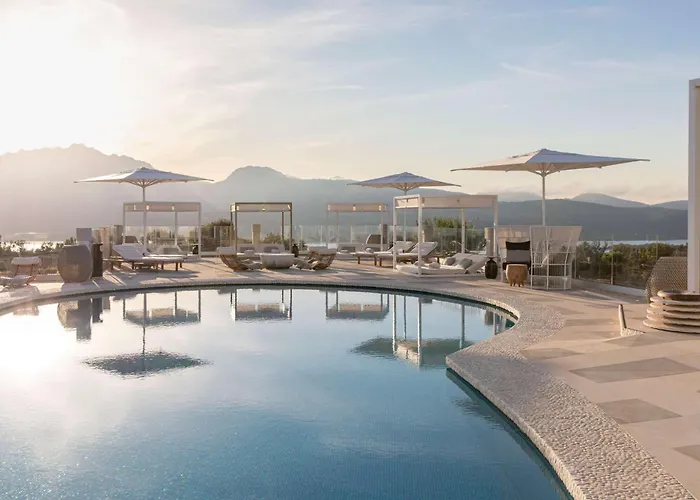 Sulia House Porto Rotondo, Curio Collection By Hilton Hotel