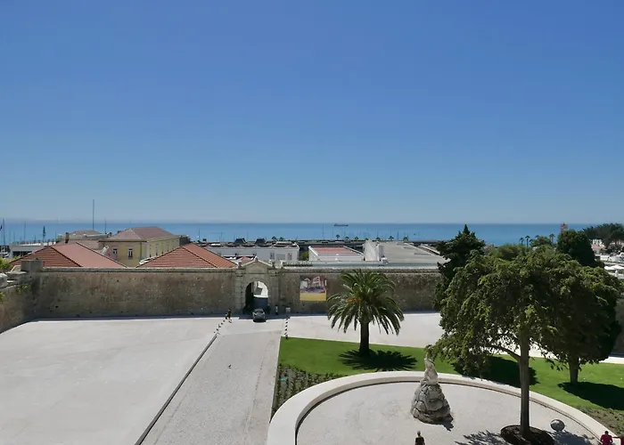 Artsy Cascais Hotel