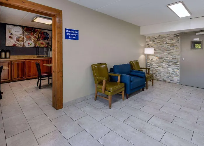 Days Inn By Wyndham Winchester