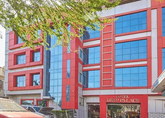 Hotel Deep Palace Near Bus Stand Udaipole Udaipur