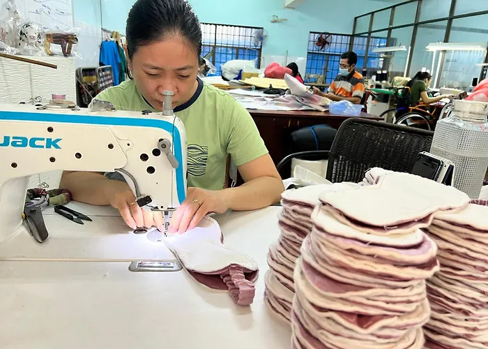 Nhà Khách Làng May Mắn - Village Chance TP. Hồ Chí Minh