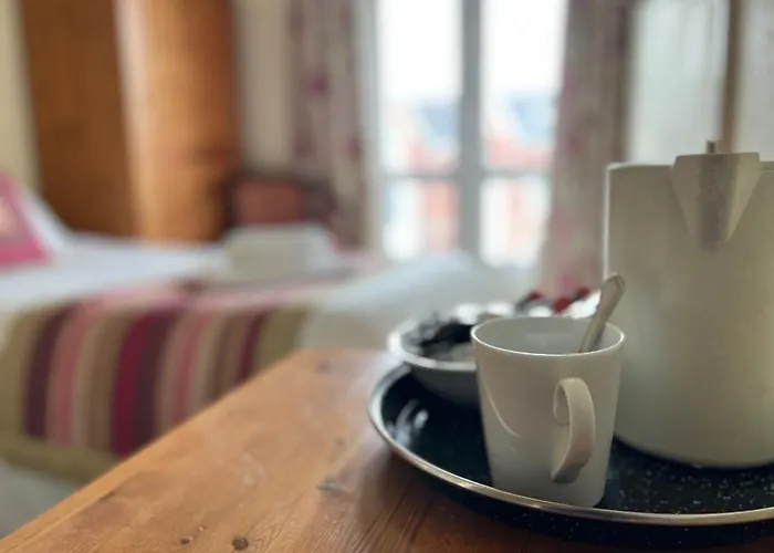 Hurst Dene Aparthotel Swansea