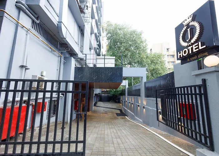 J Hotel And Banquets Mumbai