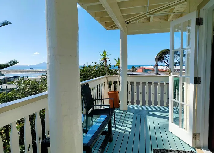 Mangawhai Lodge