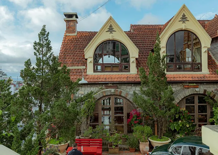 Saphir Dalat Hotel