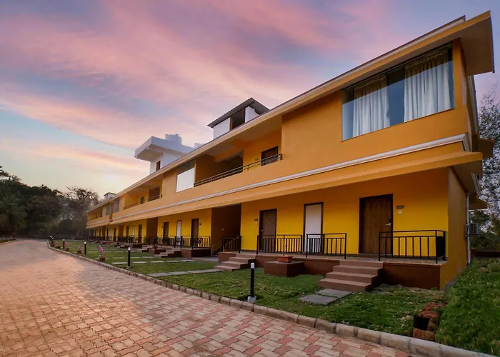 Sterling Karwar Hotel