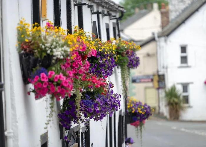 The Horse And Farrier Inn And The Salutation Inn Threlkeld Keswick