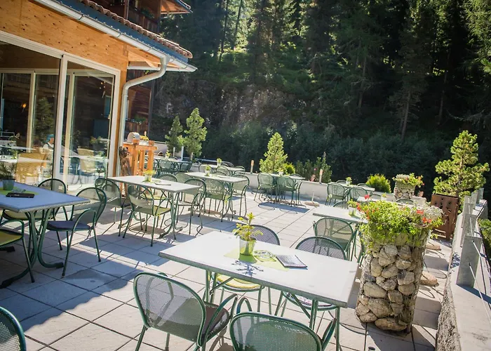 Hotel zum See Martell