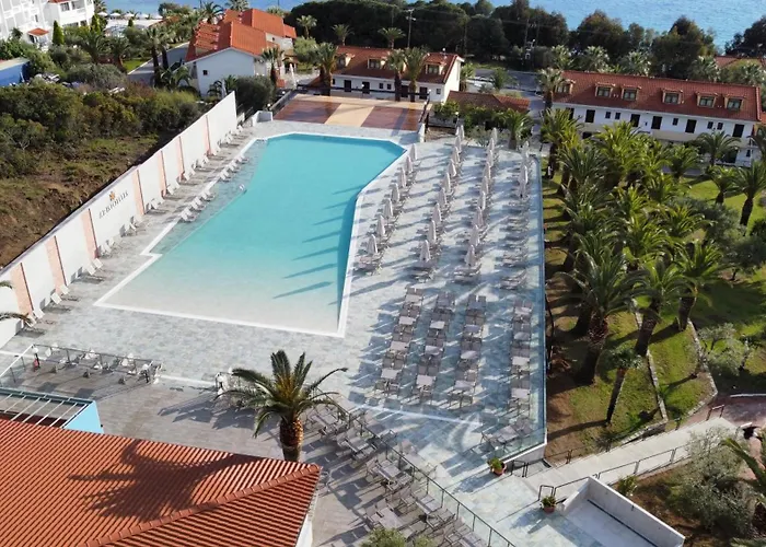 Aristoteles Holiday Hotel And Spa Ouranoupoli