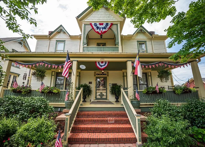Carrier Houses Bed & Breakfast Rutherfordton