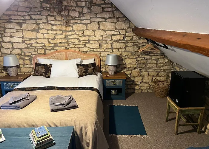 Siam Cottage Guesthouse Over 300 Years Old With Thai Restaurant Moreton-in-Marsh