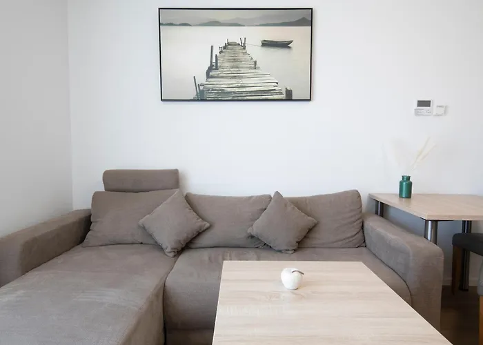Smart & Stay Aparthotel Saarlouis Lisdorf - Self-Check-In - Free Parking