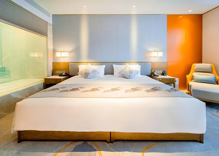 Wyndham Shiyan Downtown Hotel