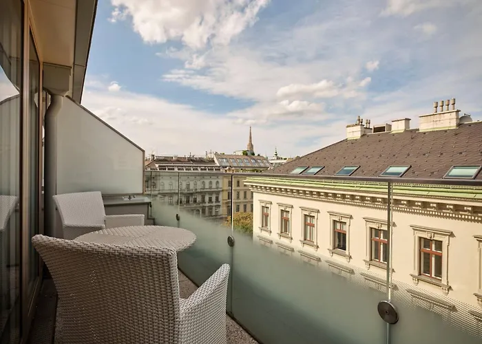 Готель The Ritz-Carlton, Відень