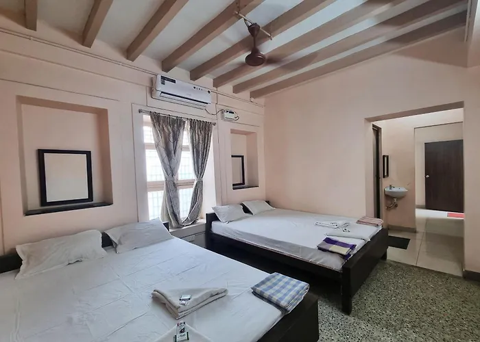 Sowmya Lodge Tiruchirappalli