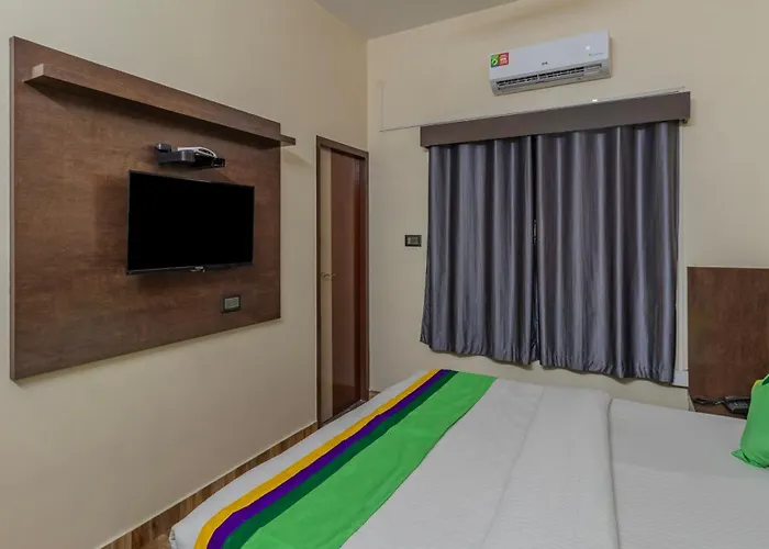 Treebo Pranav Park Hotel Vellore