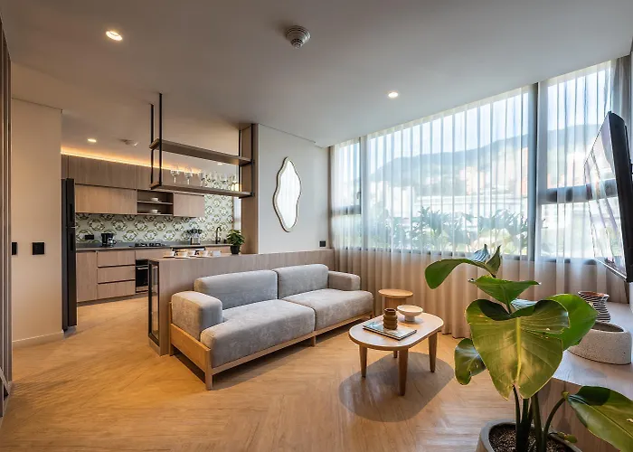 Nakua Stay & Work Hotel Medellin