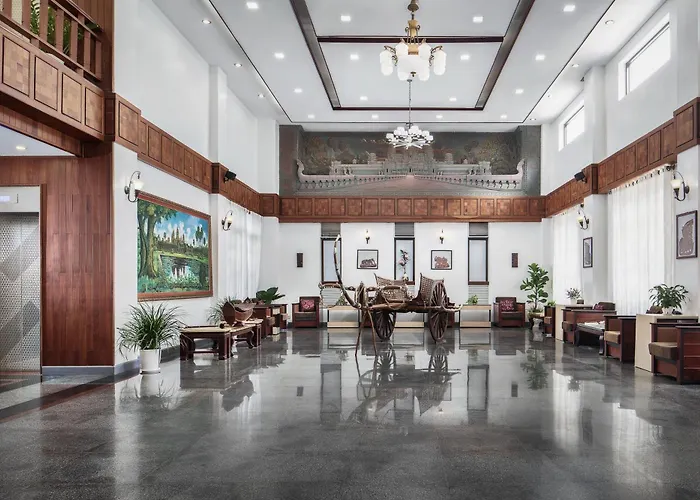 Ohana Phnom Penh Palace Hotel
